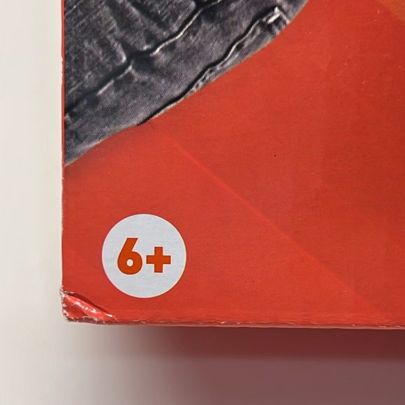 NERF VORTEX AERO HOWLER RED BRAND NEW long distance football indoor kids toy - Picture 3 of 10